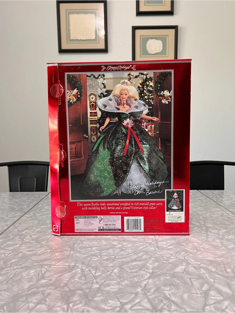 1995 Vintage Happy Holiday Barbie